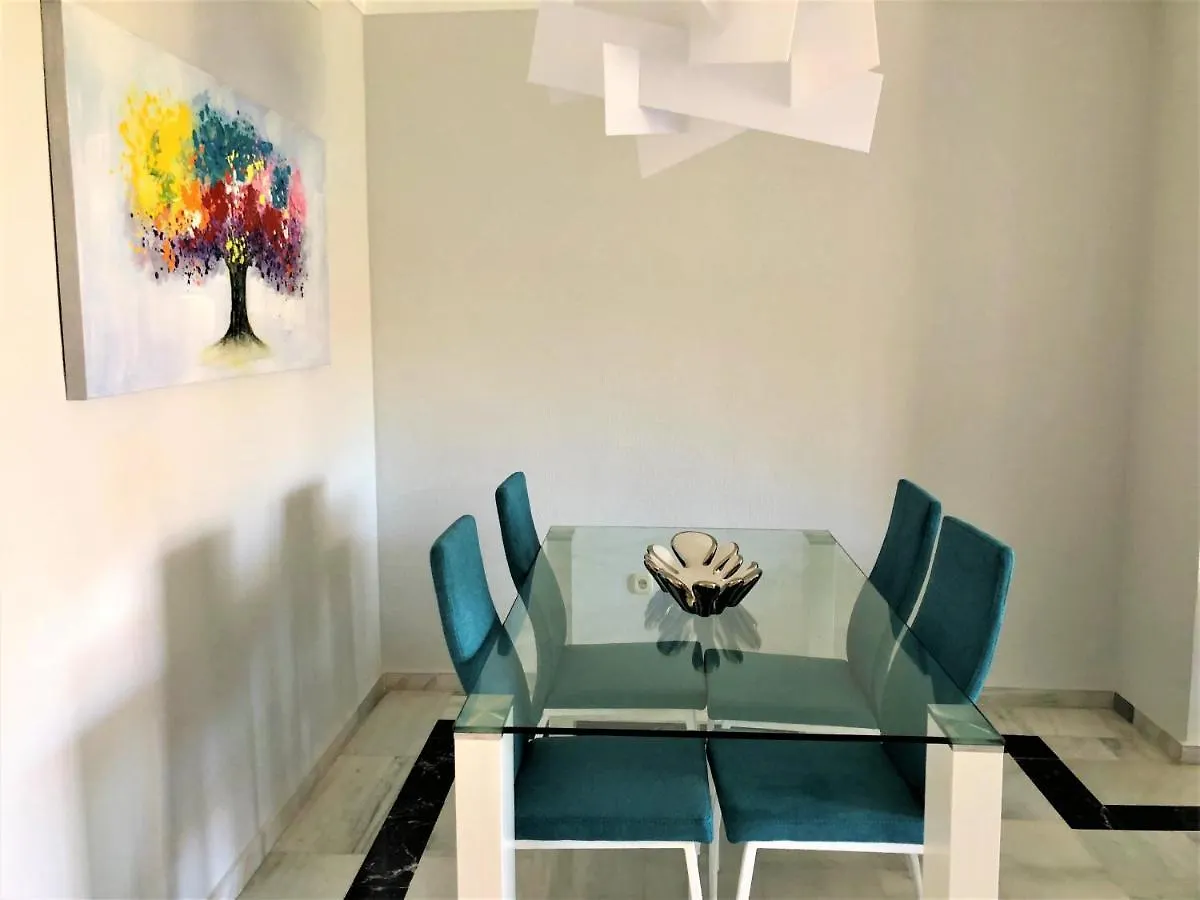 Apartamento Frente a la playa Fuengirola Doña Sofia E