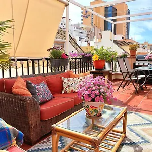 cosy-penthouse-with-excellent-location.1costadelsol.com/
